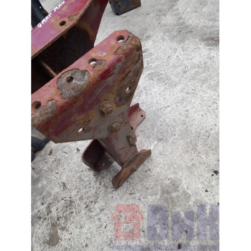 Траверса Renault Magnum Mack задняя (519)-5