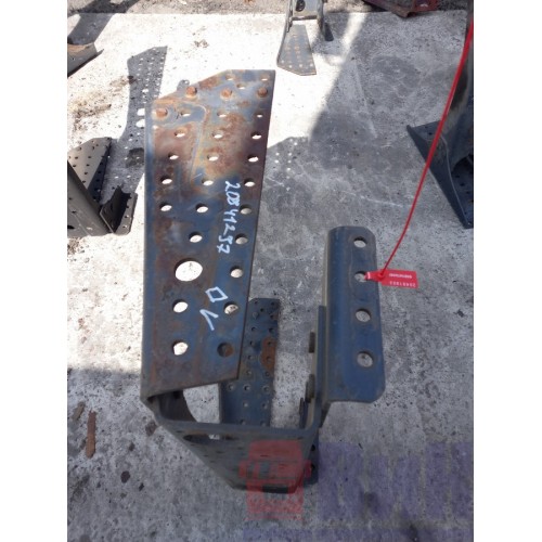 Траверса Renault Premium задняя (903)-3