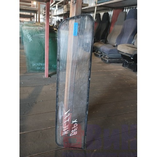 Форточка крыши кабины MAN TGA верх (826)