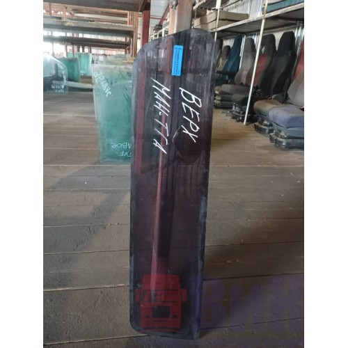 Форточка крыши кабины MAN TGA верх (824)