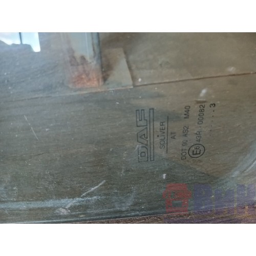 Стекло двери (основное) DAF CF85 RH (848)-4