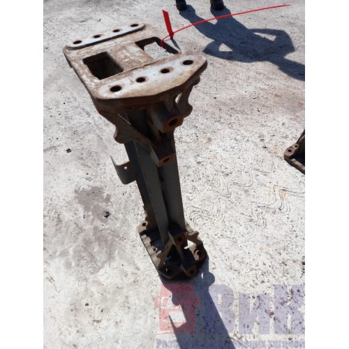 Траверса DAF (кронштейн V-образной тяги) (863)-3