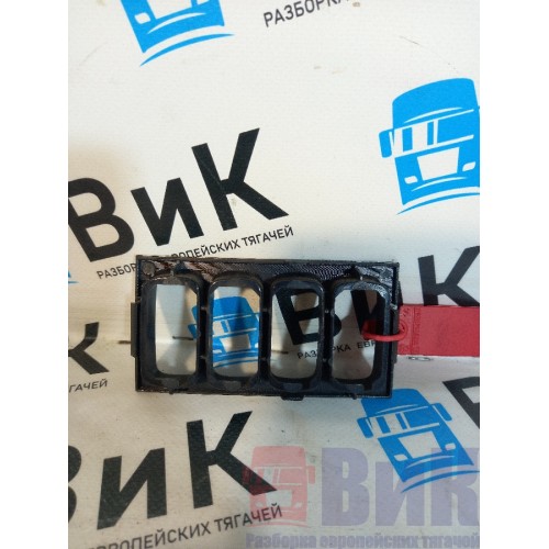 Консоль под клавиши Scania P340 215449 (166)-1