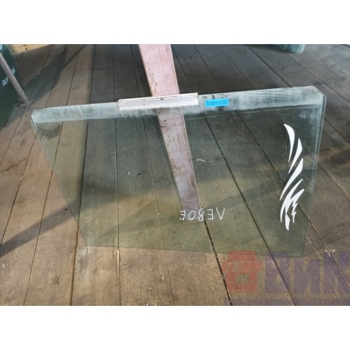 Стекло двери (основное) Renault Magnum LH (872)-3