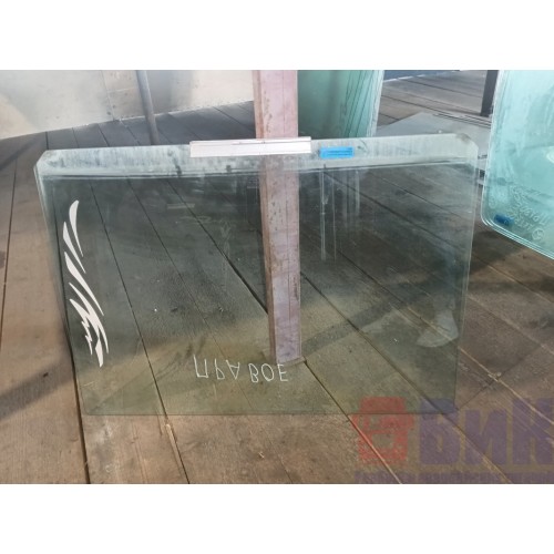 Стекло двери (основное) Renault Magnum RH (876)-2