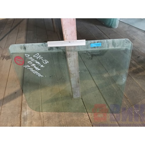 Стекло двери (основное) Renault Magnum (нового образца) RH (880) -2