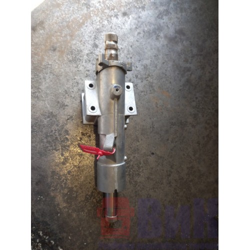 Часть рулевой колонки Renault Magnum 010884 (989) 