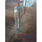 Стекло двери (форточка) Renault Magnum LH (898)