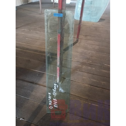 Стекло двери (форточка) Renault Magnum RH (900)