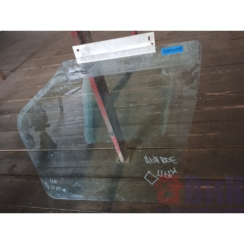 Стекло двери (основное) Renault Premium RH (913)-1