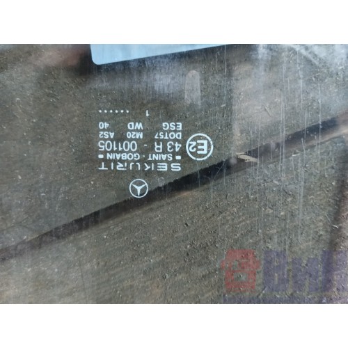 Стекло двери (основное) Mercedes Actros LH (953)-2