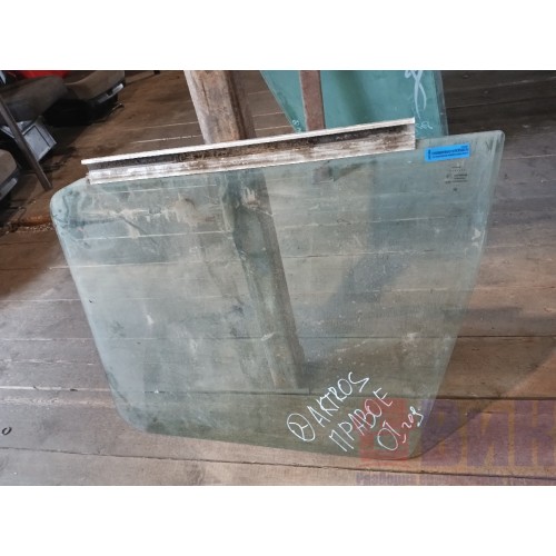 Стекло двери (основное) Mercedes Actros RH (964) -2