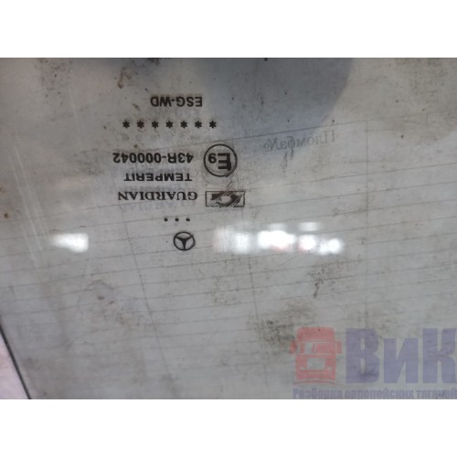 Стекло двери (основное) Mercedes Actros RH (964) -1