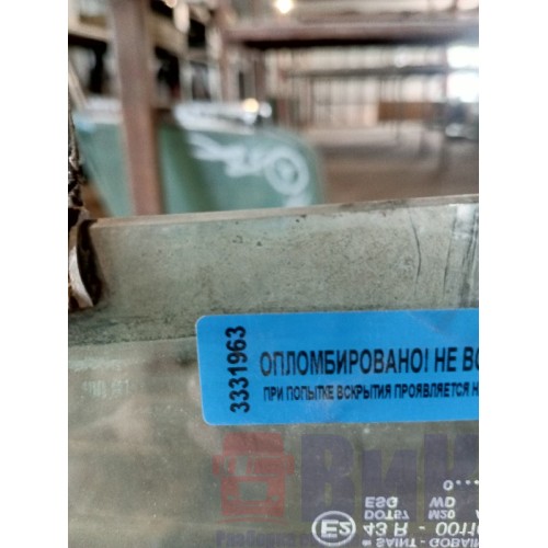 Стекло двери (основное) Mercedes Actros RH (963) -1