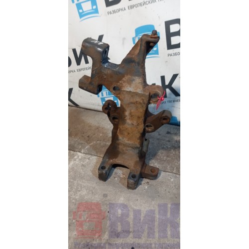 Кронштейн пневмоподушек Scania P340 170558 передний LH (947)-3