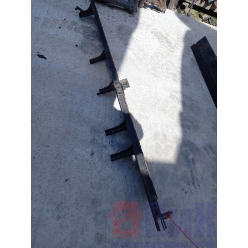 Лонжерон кабины Renault Magnum DXI LH (262)-2