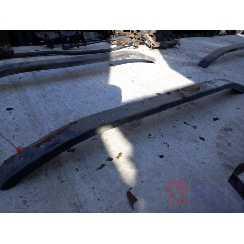 Усилитель бампера Renault Premium (237)-2