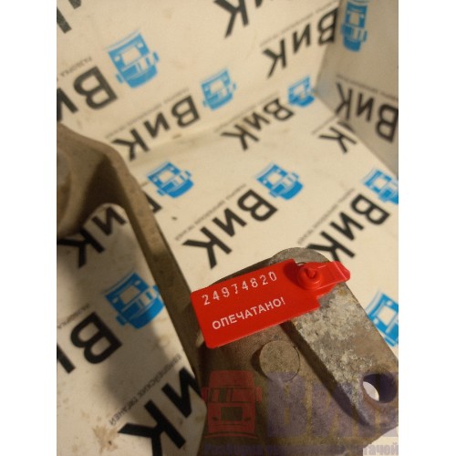 Кронштейн задней подушки кабины Scania P340 170558 (820)-2