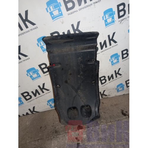 Подкрылок под кабину Renault T460 003088 (889)-1