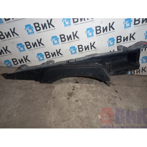 Подножка верхняя Renault T460 003088 в сборе с продолжением кабины RH (894)