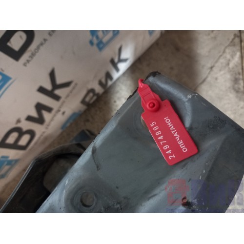 Подножка верхняя Renault T460 003088 в сборе с продолжением кабины LH (895)-1