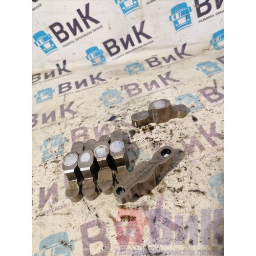 Перемычка клапанов Renault DXI 13/Volvo D13A (027) *