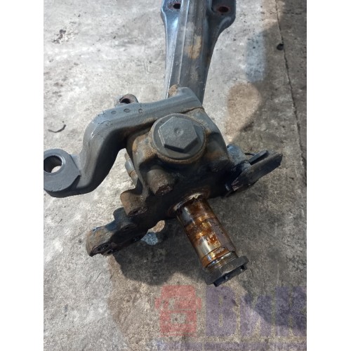 Балка передняя Renault T460 003088 с цапфами d=68 (714) -2