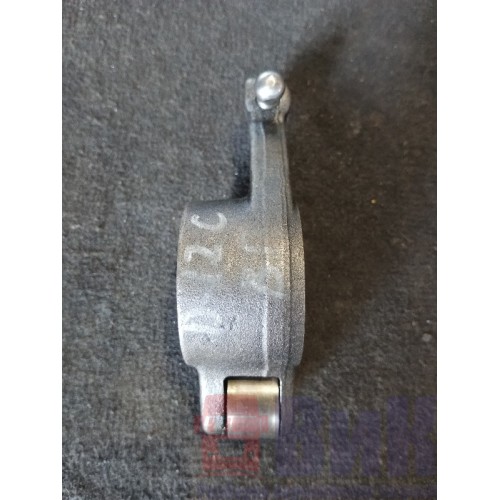 Рокер впускной Volvo D12C (001) * -7