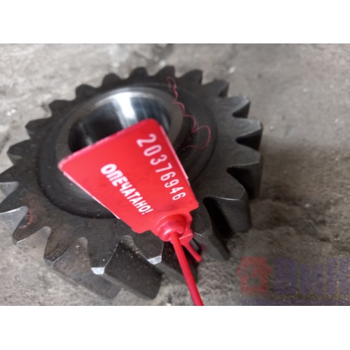 Шестерня задней передачи Volvo VT2412B (946)-2