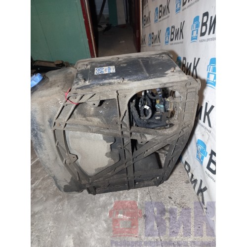 Бак мочевины Adblue Renault T460 003088 в сборе (721) -2