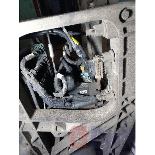 Бак мочевины Adblue Renault T460 003088 в сборе (721) -3