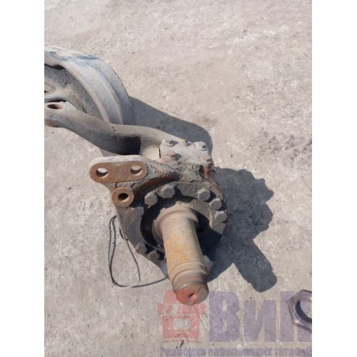 Балка передняя Iveco stralis с цапфами (блок подшип.) (958)-3