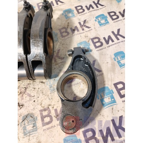 Рокер выпускной Iveco Cursor 13 3В (177) *-8