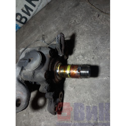 Балка передняя Renault Premium 001637 с цапфами d68 (562)-1