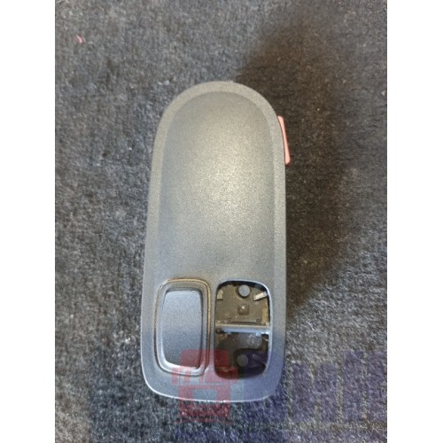 Блок управления стеклоподъемником DAF 105 с деф. RH (157)