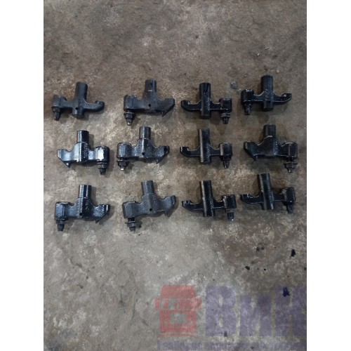 Перемычка клапанов (траверса) Volvo D12C/D12A (161) *