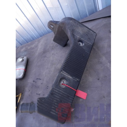 Корпус сапуна Iveco Stralis 393048 Cursor 10 (961)-4