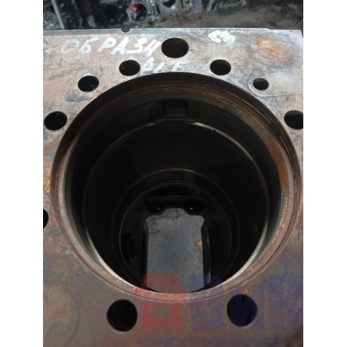 Блок цилиндров двигателя Volvo D13A (536)-19