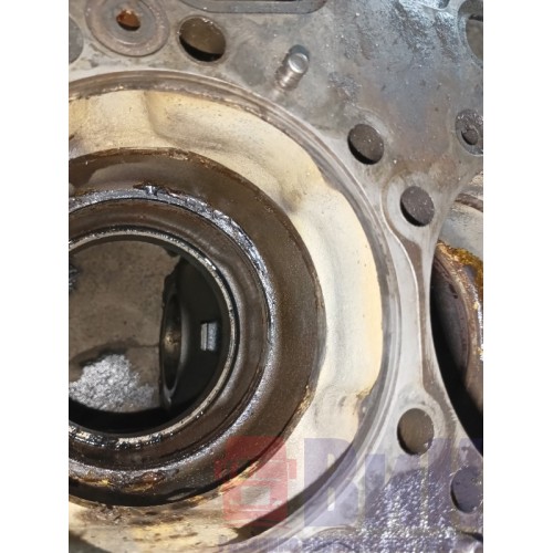 Блок цилиндров двигателя Scania 4 PDE (539)-15