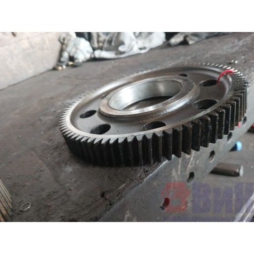 Шестерня ГРМ промежуточная Volvo D12D (521)-1