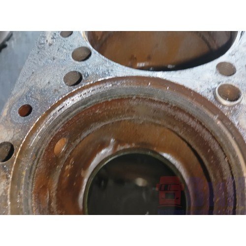 Блок цилиндров двигателя MAN D2866 LF32 410 л.с. (499)-31