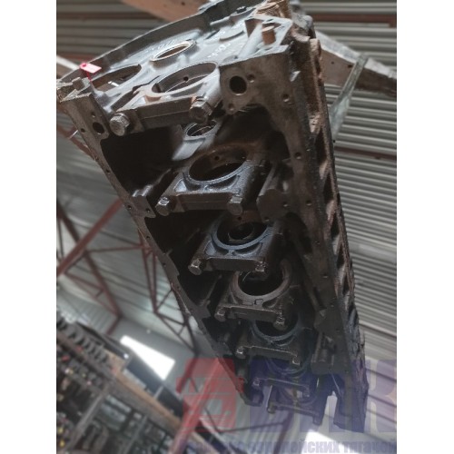 Блок цилиндров двигателя MAN D2866 LF32 410 л.с. (499)-18