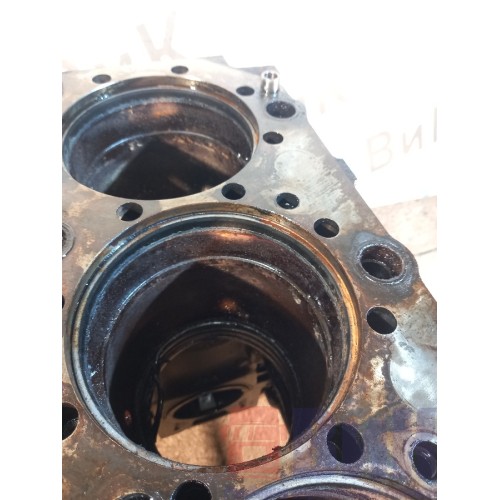 Блок цилиндров двигателя Volvo FH 12 D12A 285650 (320)-9