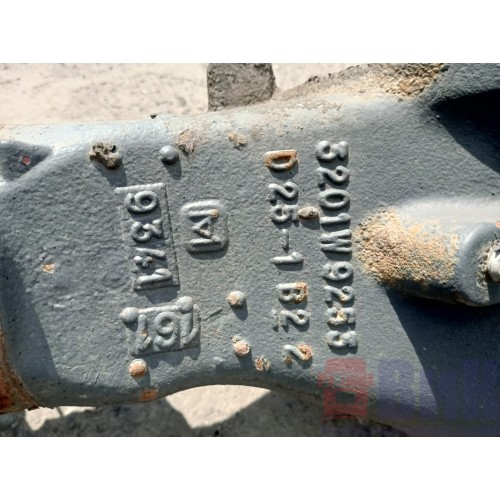 Корпус заднего моста (чулок) Renault под MS17X (722)-1