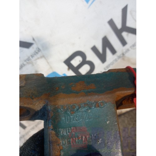 Кронштейн стабилизатора Volvo FH 12 285650 передний (235)-1