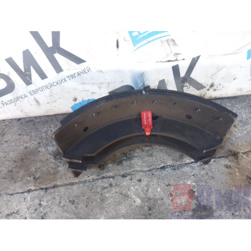 Колодка тормозная Volvo FH 12 285650 передняя 17см (бараб.торм) (217)-2