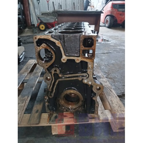 Блок цилиндров двигателя Scania 4 PDE (911)-26