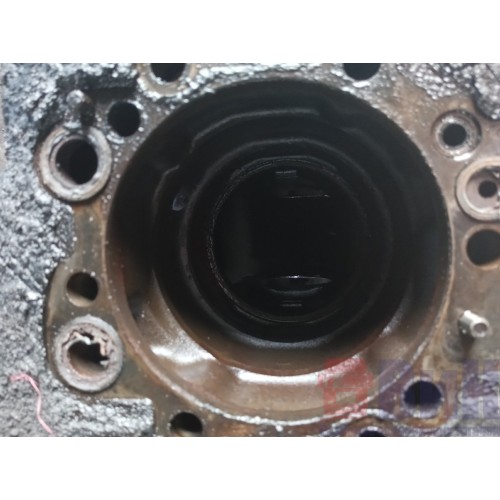 Блок цилиндров двигателя Scania 4 PDE (911)-11