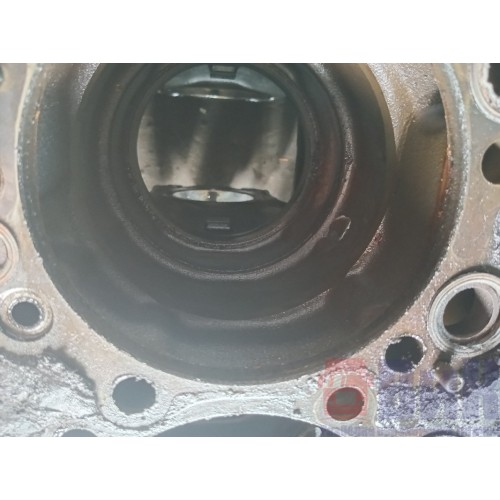 Блок цилиндров двигателя Scania 4 PDE (911)-34