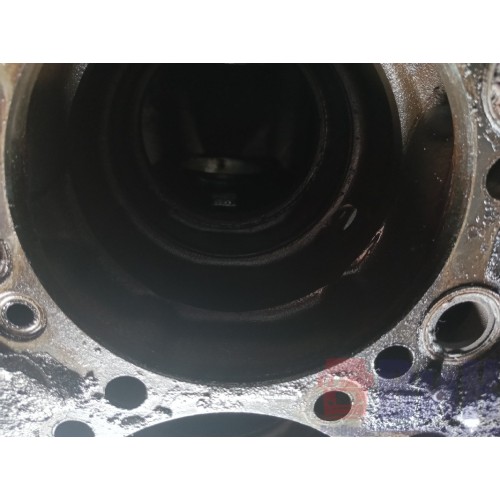 Блок цилиндров двигателя Scania 4 PDE (911)-24